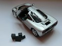 1:18 Auto Art Mclaren F1 1994 Plata. Subida por Rajas_85